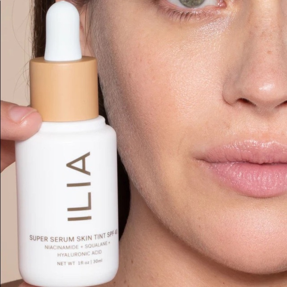 Ilia Super Serum Skin Tint in ST8 Shela